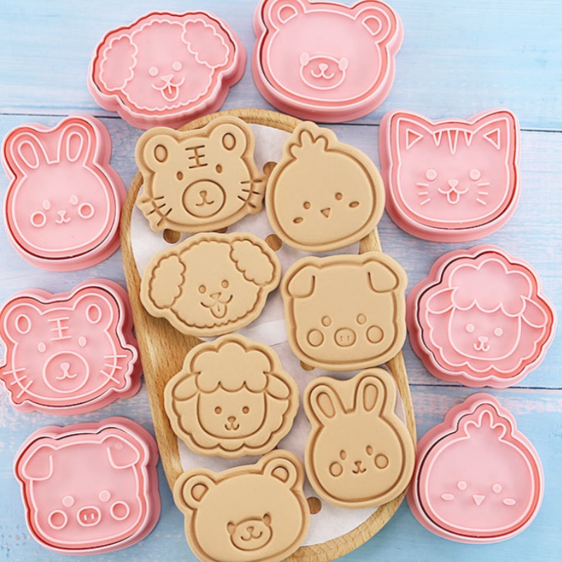 Kitchen Baking Cookies - แม่พิมพ์คุกกี้รูปสัตว์ 8 ชิ้น/ชุด รูปหมี หมู ไก่
