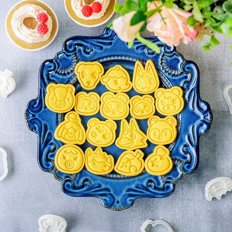 Kitchen For Baking - เครื่องตัดคุกกี้รูปสัตว์น่ารัก ลายอนิเมะ สำหรับทำขนม DIY 3 มิติ