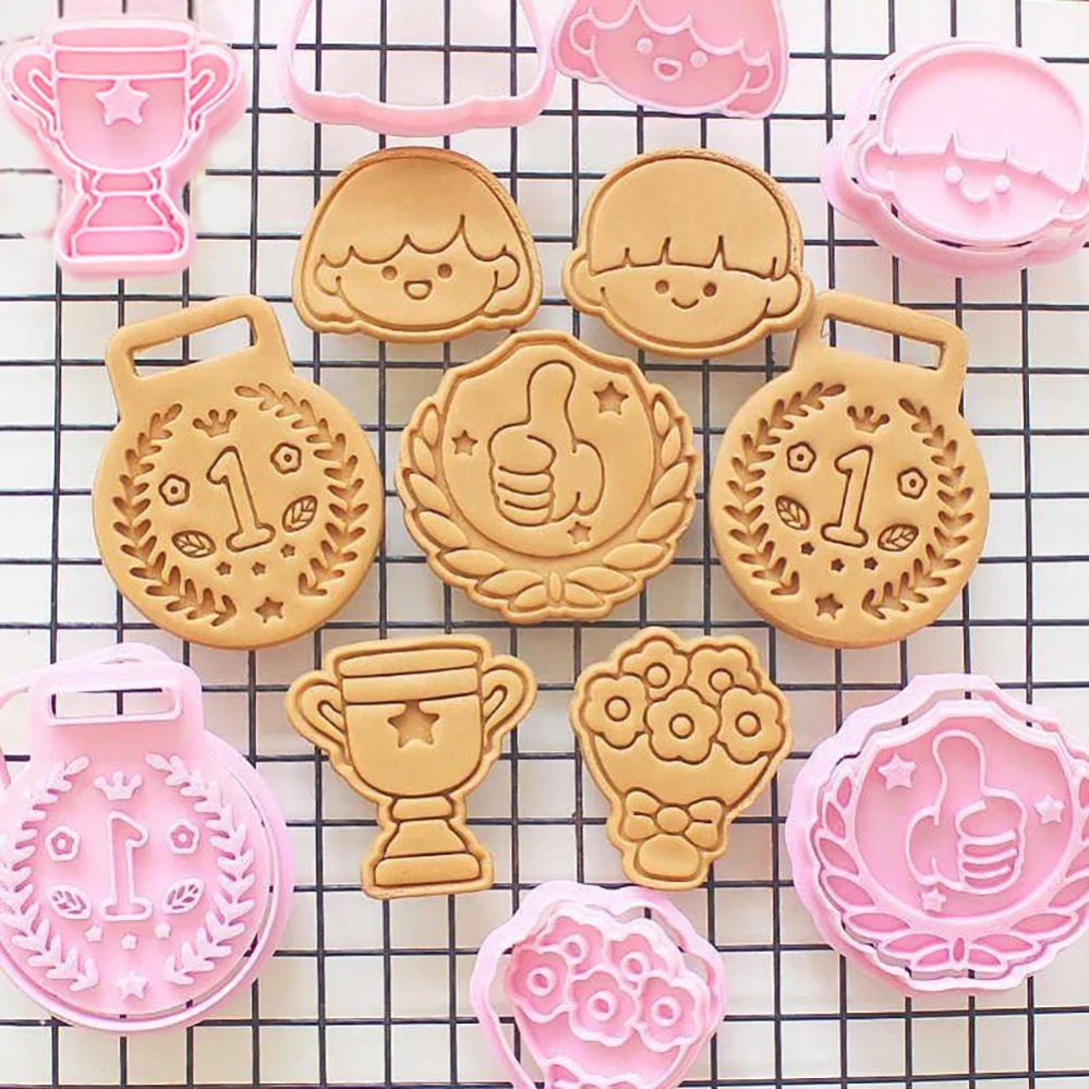 Kitchen Baking Supplies - แม่พิมพ์คุกกี้รูปเหรียญรางวัล ถ้วยรางวัล การ์ตูน เค้ก บิสกิต แม่พิมพ์คุกกี้